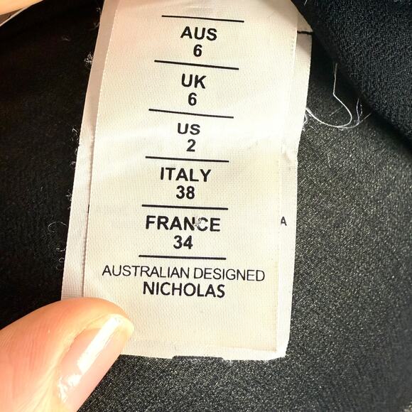 New w/Tag NICHOLAS silk floral ruffle tiered asymmetrical Goddess gown - Picture 14 of 17